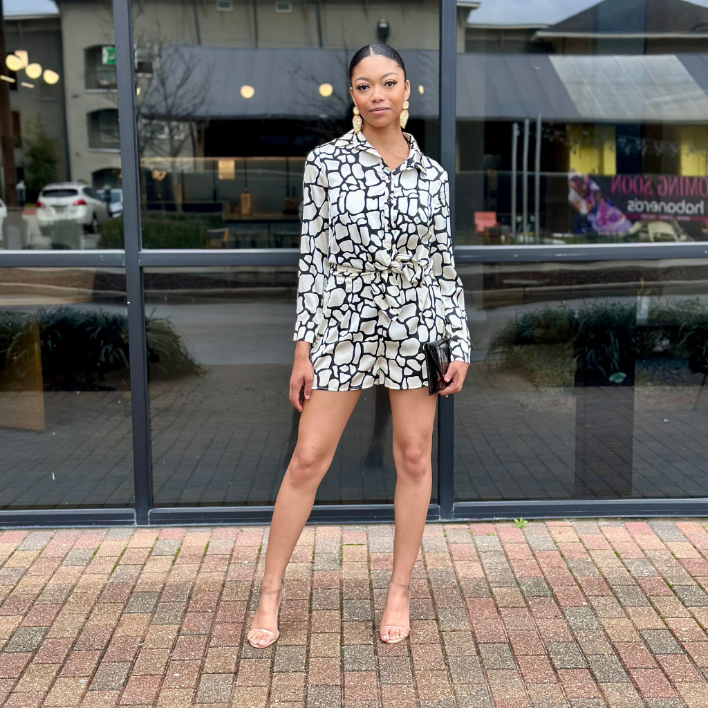 Noir & Blanc Chic Shorts Set